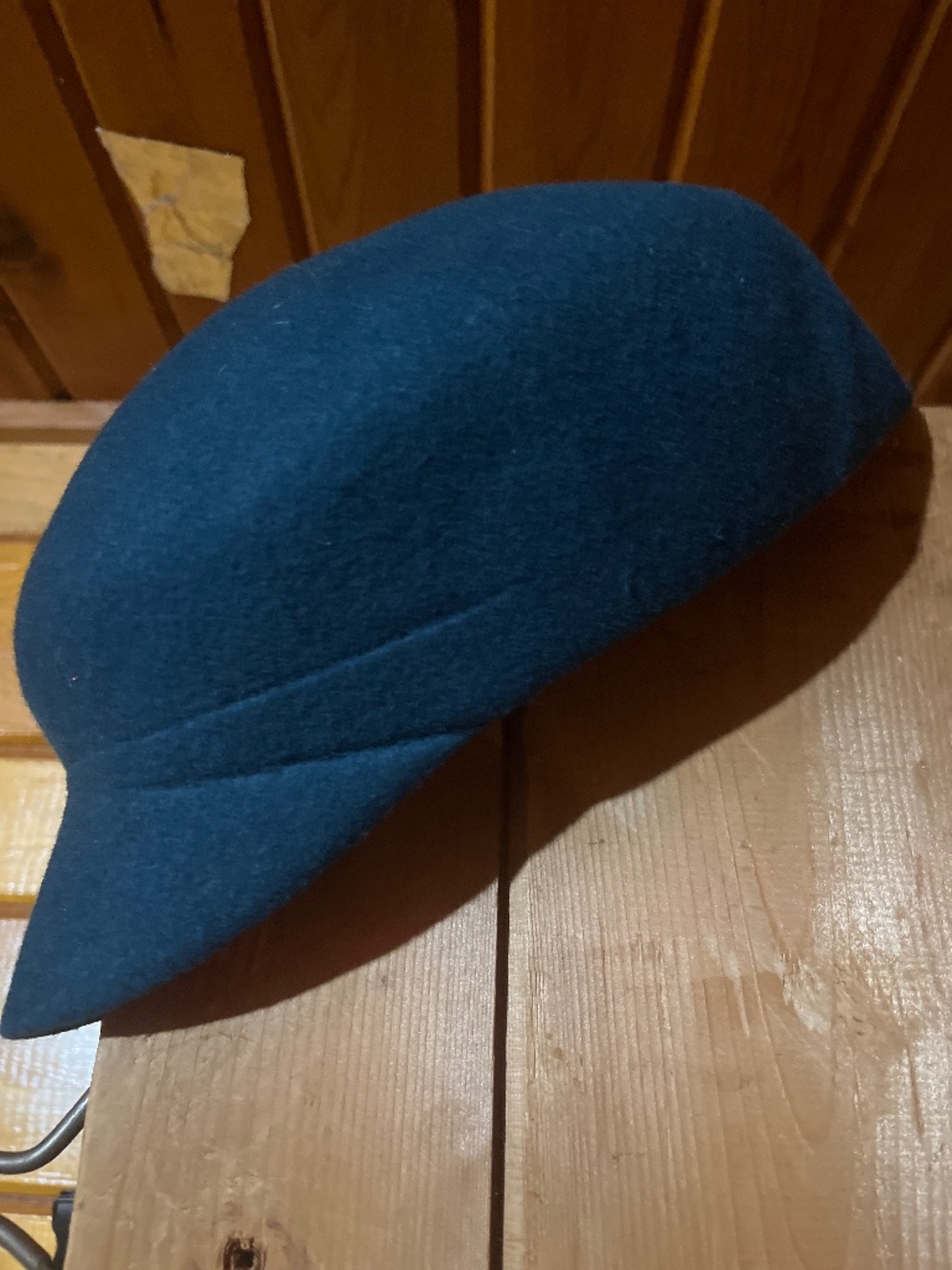 Felt wool brimmed hat